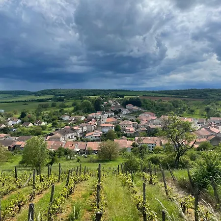 Holiday home Avec Jardin *