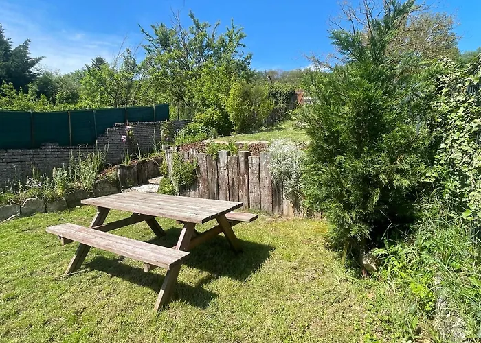 Holiday home Avec Jardin