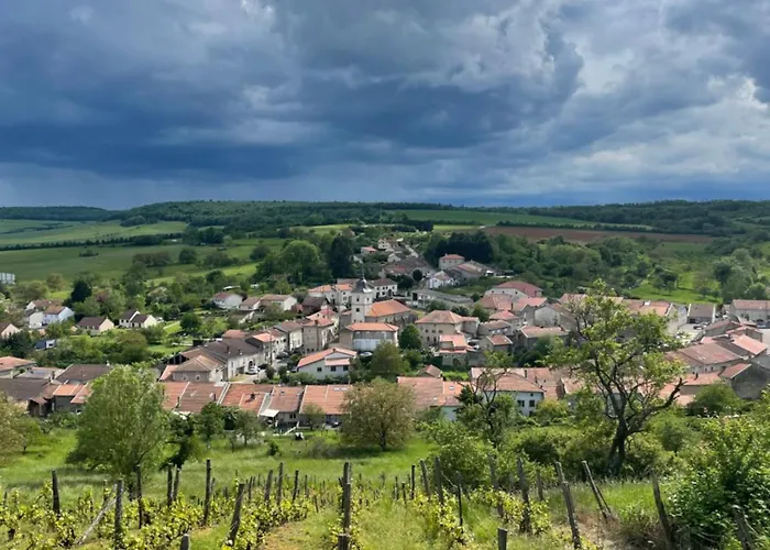 Holiday home Avec Jardin *