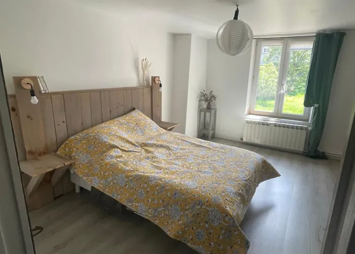 Holiday home Avec Jardin *